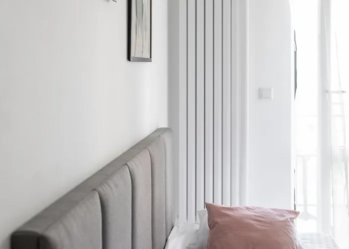 Rentplanet - Wiktoryn * Warszawa