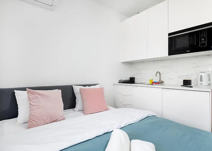 Lejlighed Rentplanet - Wiktoryn Warszawa