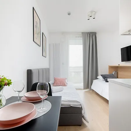 Rentplanet - Wiktoryn Varsovia