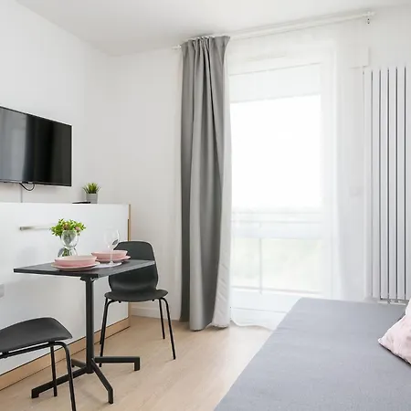 Rentplanet - Wiktoryn * Varsovia