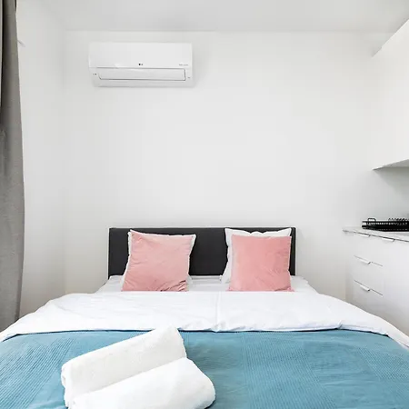 Rentplanet - Wiktoryn Apartamento *