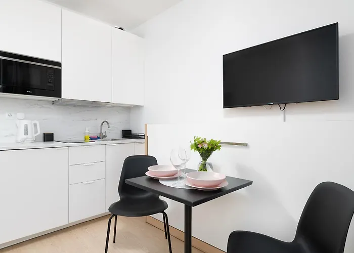 Rentplanet - Wiktoryn Appartement